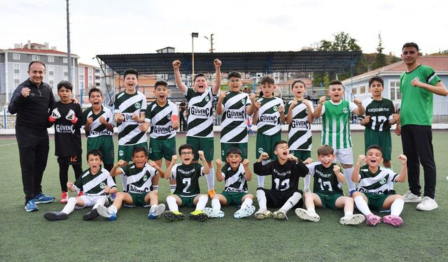 U11 Ligi’nde zirve yarışı kızıştı