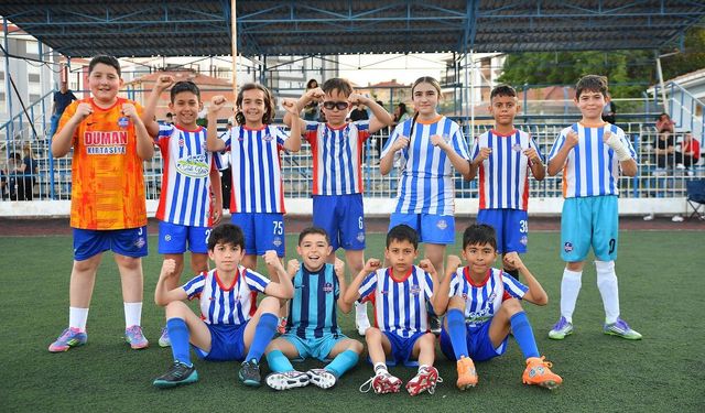40 Şehirgücüspor 3 puanı, 3 golle aldı: 3-0