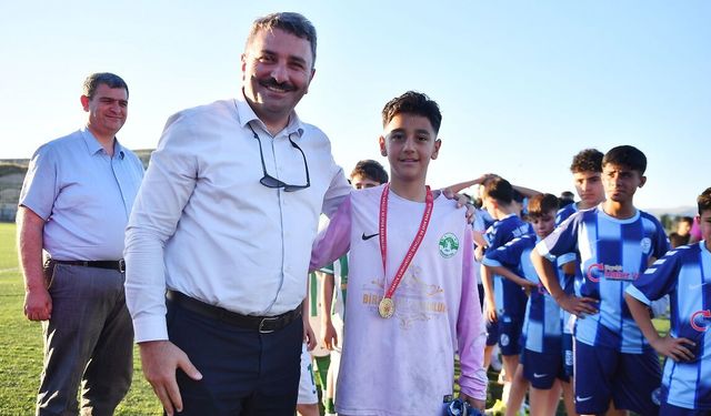 Kırşehirspor, gol yemeden U13’te şampiyon oldu