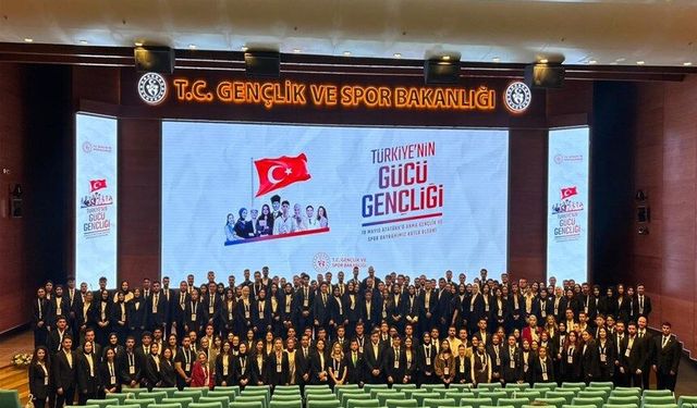 Gençlerin fikirleri Ankara'da masaya yatırıldı
