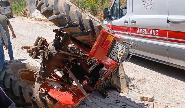 Traktör Kazası Aileyi Yasa Boğdu: 1 Ölü, 1 Yaralı