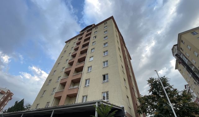 Kapıyı Kırdılar, Daireleri Soydular!