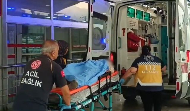 Otomobille Çarpışan Motosikletin 17 Yaşındaki Sürücüsü Ağır Yaralandı