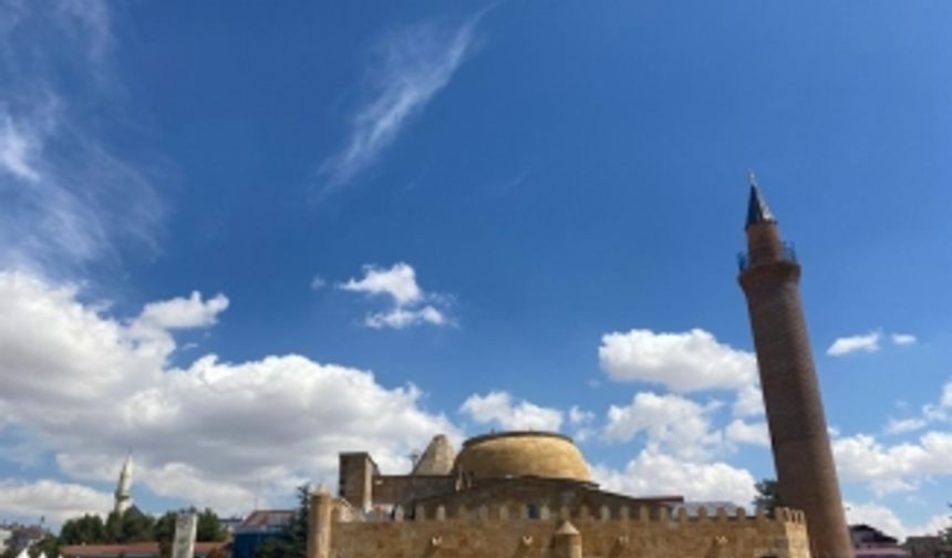 Cacabey Camii restore  çalışmaları tamamlanıyor