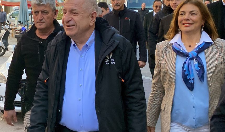 Zafer Partisi Genel Başkanı Özdağ, Kırşehir'deydi