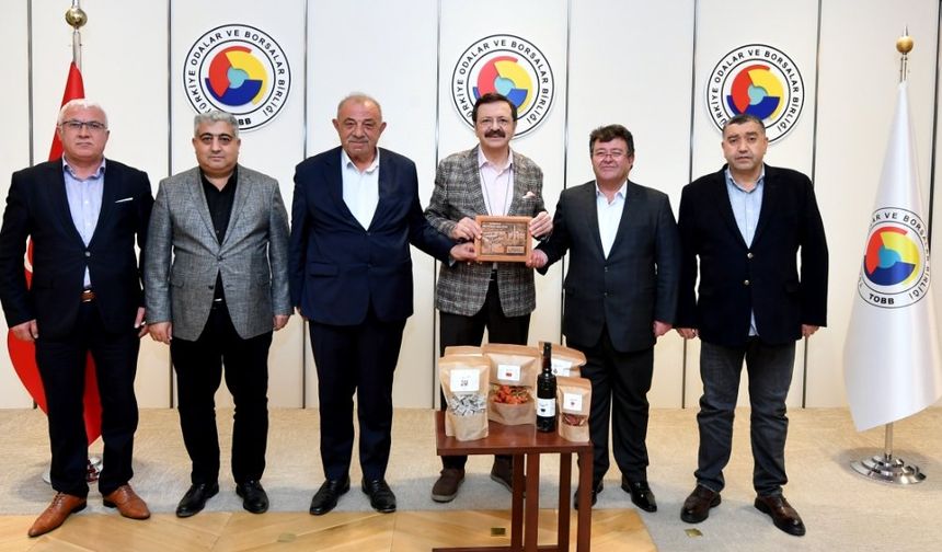 Kırşehir Ticaret Borsası’ndan Hisarcıklıoğlu’na ziyaret