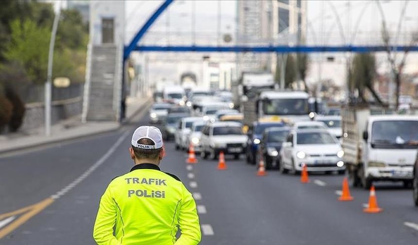 Ankara'da seçim nedeniyle bazı yollar trafiğe kapatılacak