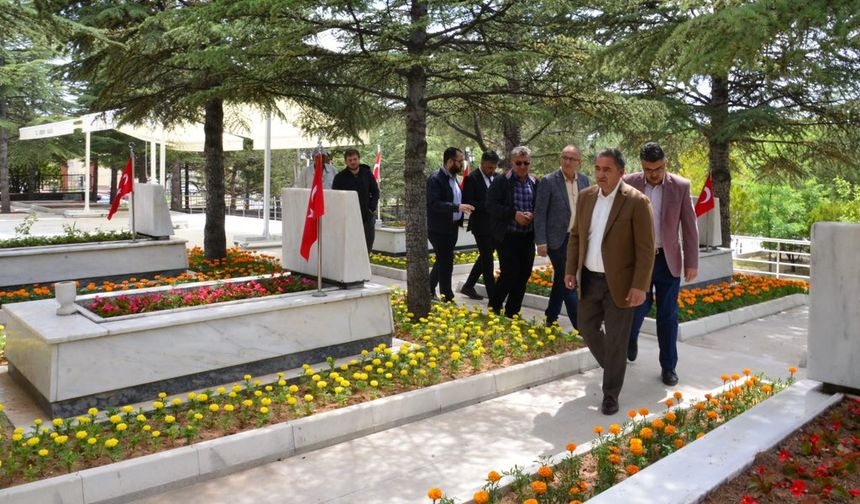 Kırşehir Şehitliği’ndeki çevre düzenlemesinde sona gelindi