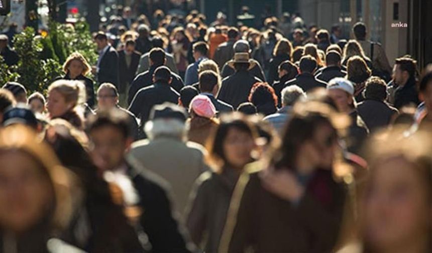 Türkiye’nin Nüfusu 6 Ayda 160 Bin Kişi Arttı