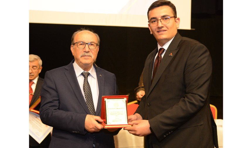 Belediye Başkan Vekili Anıl Naldöken, Erol Güngör'ü anma programına katıldı