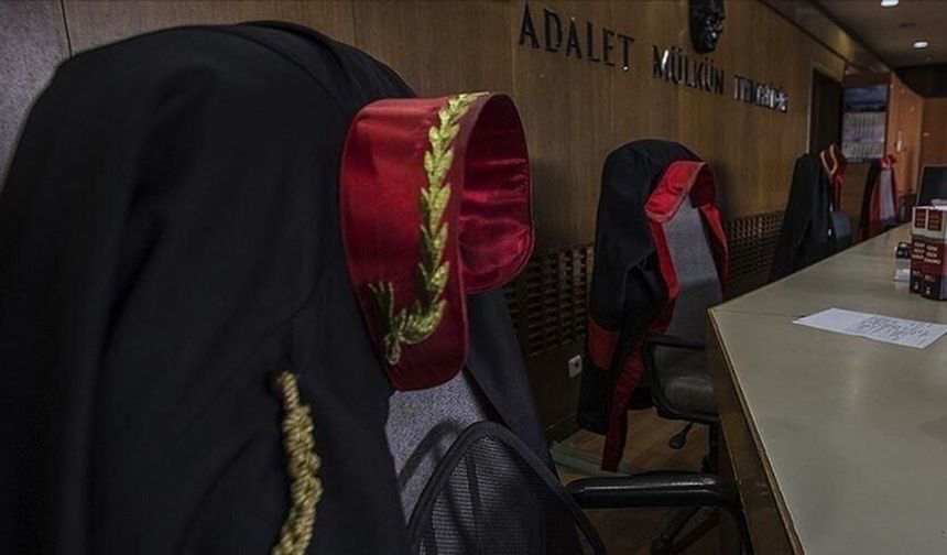 Kırşehir Adliyesinde Büyük Değişim: HSK Kararnamesi Açıklandı!