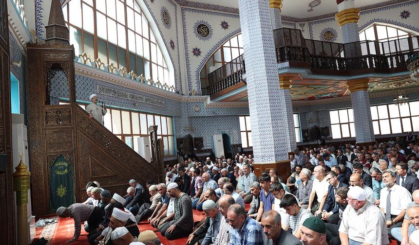 Kırşehir’de 23 Ekim 2025 Namaz Vakitleri.. Kırşehir Namaz Vakitleri