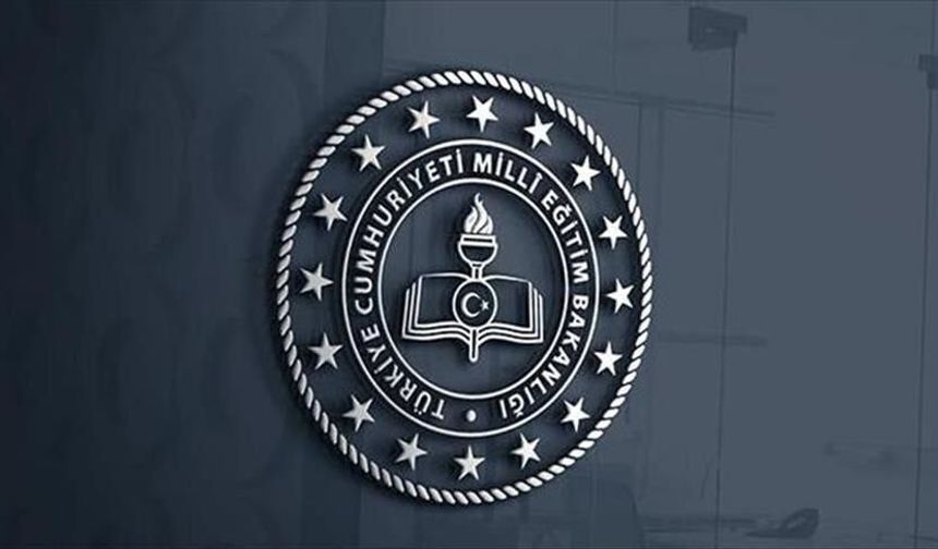 Öğretmenlerin Mazerete Bağlı Yer Değiştirme Başvuruları Başlıyor: Tarihler Belli Oldu