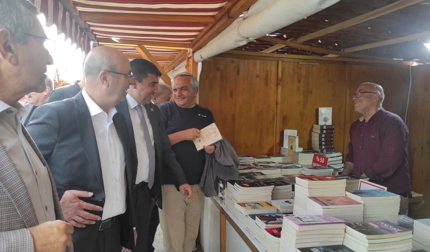 Kırşehir’in Kalbi Kitapla Atıyor: 4. Kitap Fuarı Coşkuyla Açıldı