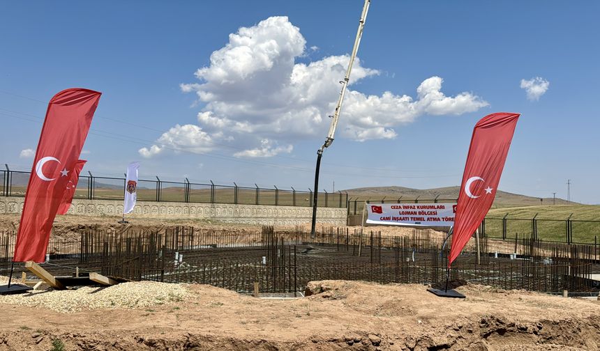 Kırşehir Adalet Camisi'nin temeli atıldı