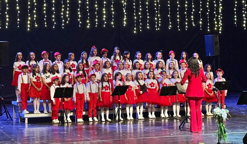 Kırşehir'de minik yeteneklerden unutulmaz konser