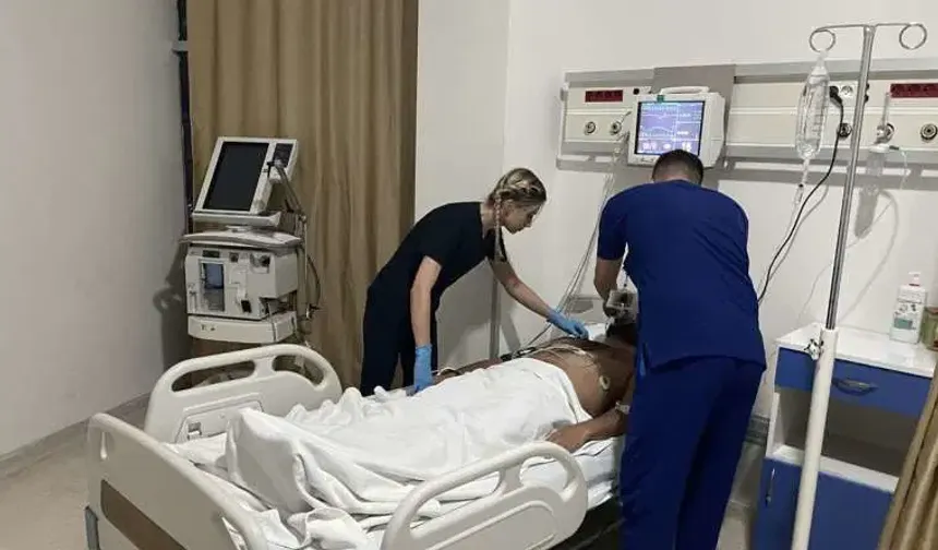 Başına çekiçle vurduğu kişiyi darbeden zanlı tutuklandı