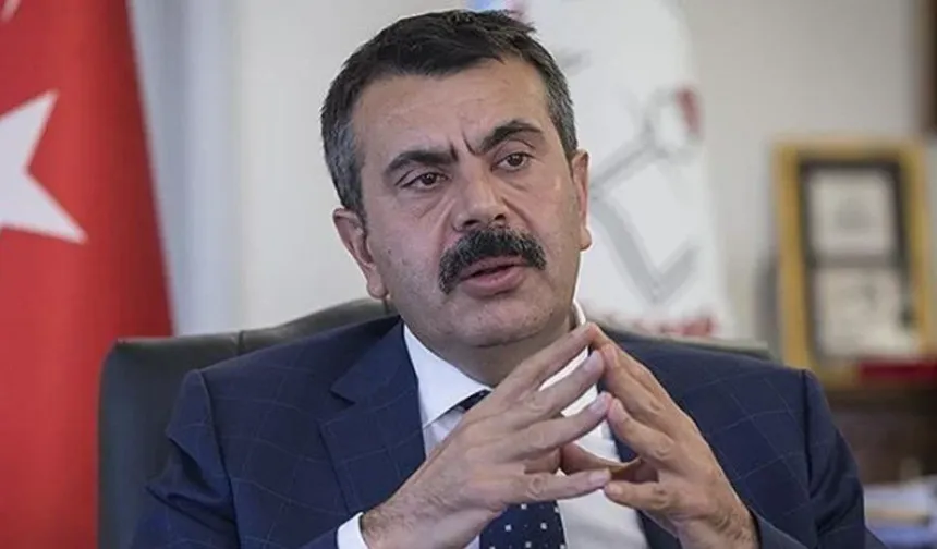Ara Tatil Kalkıyor mu? İlk Ara Tatil Ne Zaman? Bakan Tekin Açıkladı