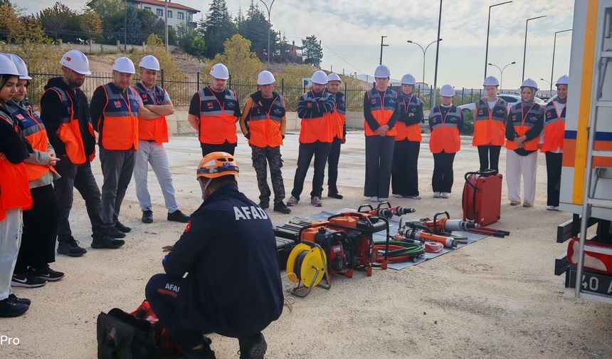 Kırşehir AFAD gönüllüleri afetlere hazırlanıyor!