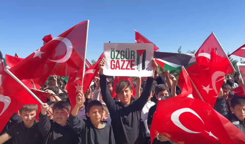 Kırşehirli öğrenciler vicdan dersi verdi!