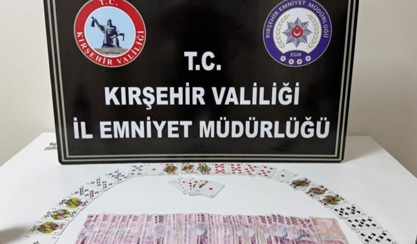 Kırşehir'de kumar operasyonunda 4 kişiye işlem yapıldı
