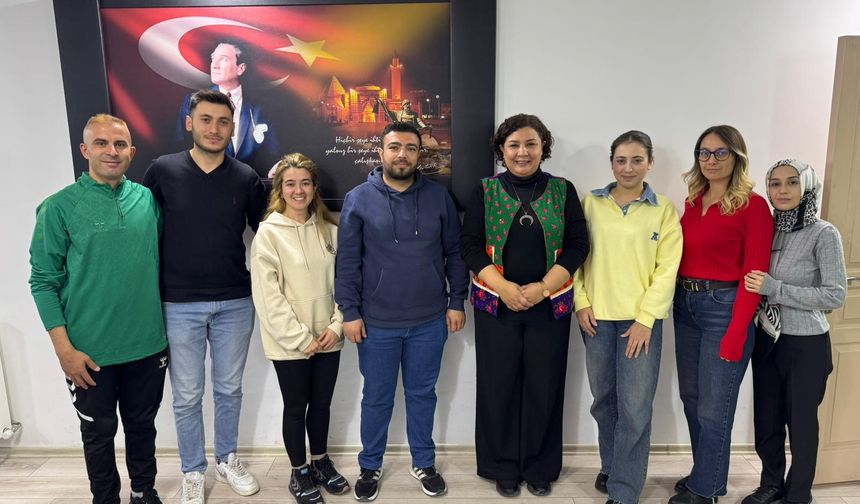 AK Parti Kırşehir İl Başkanı Seher Ünsal’dan Kırşehir Çiğdem Gazetesi'ne Ziyaret