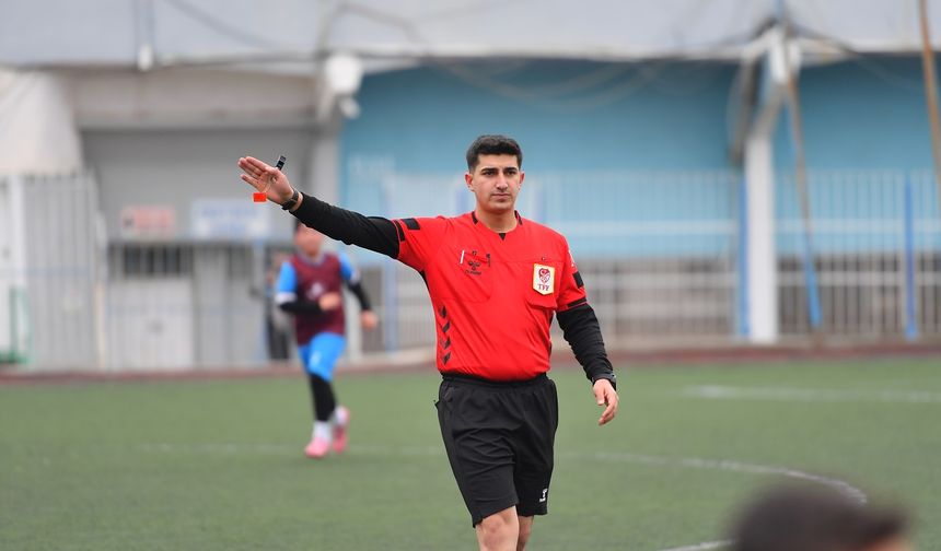 Alt yapı maçlarının hakemleri açıklandı