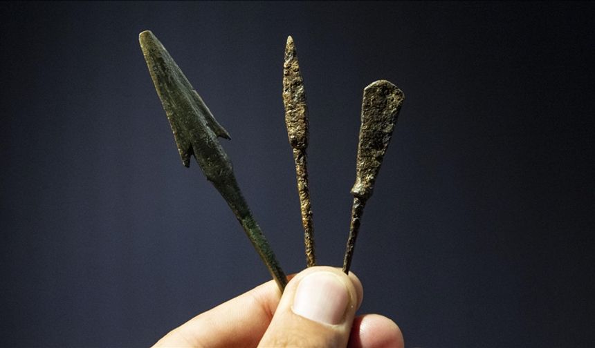 60 Bin Yıllık Zehirli Ok Uçları Bulundu!