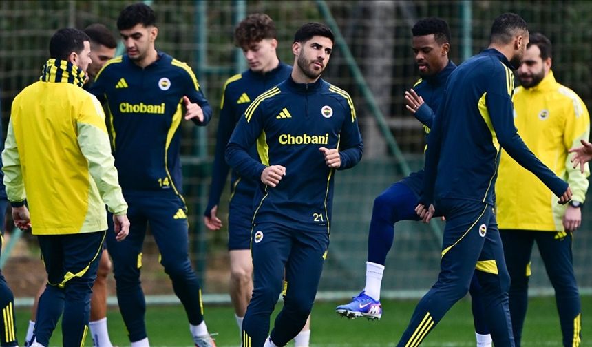 Fenerbahçe, FCSB maçına hazır