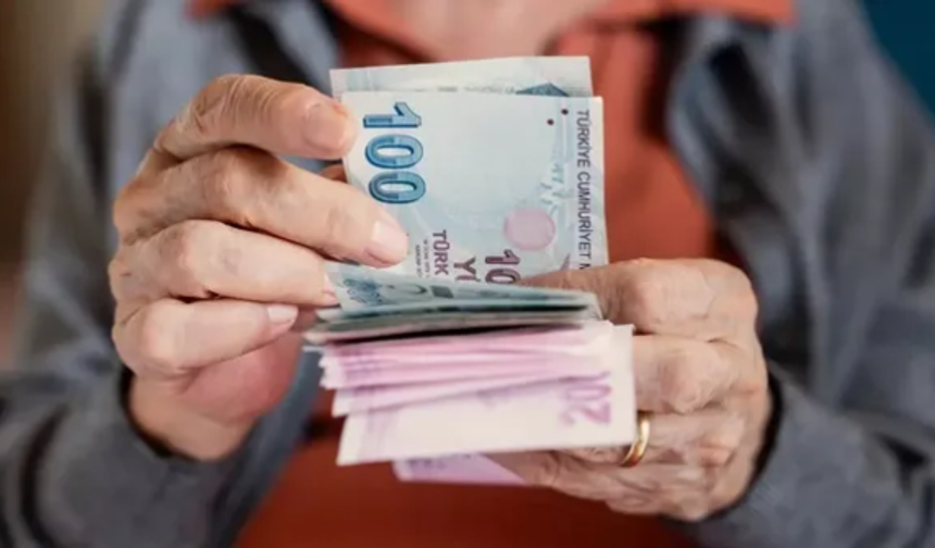2027 Memur Maaş Zammı Gündem Oldu! Ocak Zammı Ne Kadar Olacak, Memur ve Emekli Maaşları Kaç TL Olacak?