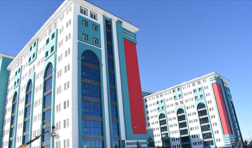 Öğretmen adayları 7 şehirde hazırlık eğitimi alacak