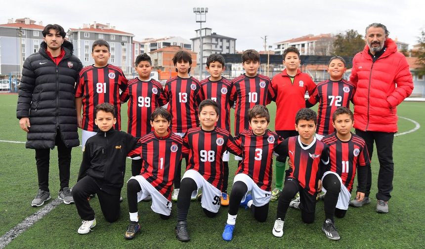U12’de açılış maçı Ömer Halisdemir’in: 3-1