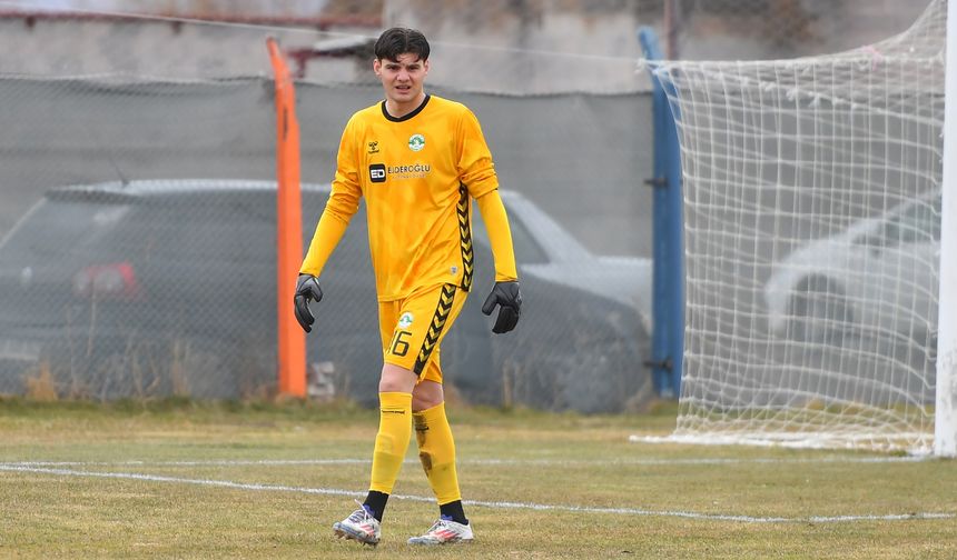 Orhan Kurşun, 3 ay sonra sahada