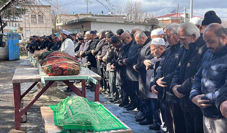 Sobadan Sızan Gaz, Genç Çift ve 8 Aylık Bebeklerini Hayattan Kopardı
