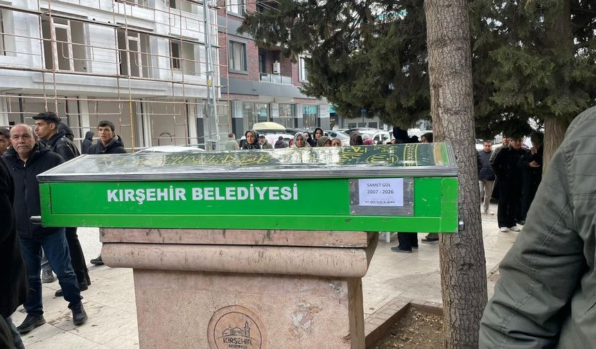 Kırşehir'de trafik kazasında vefat eden Samet, son yolculuğuna uğurlandı