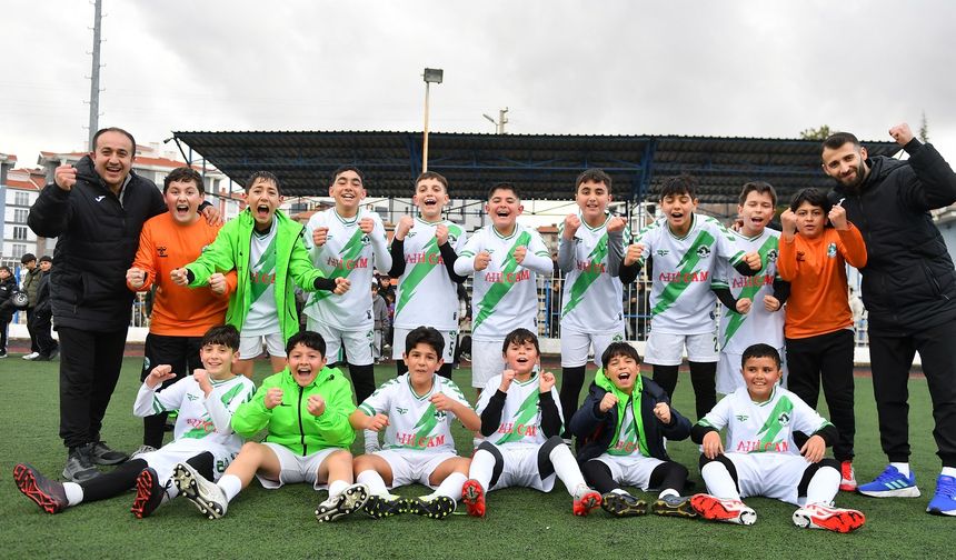 Zirve yarışı nefesleri kesiyor