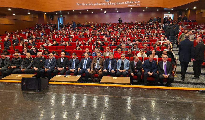 Kırşehir’de İstiklal Marşı’nın 105. Yılı Gurur ve Minnetle Anıldı