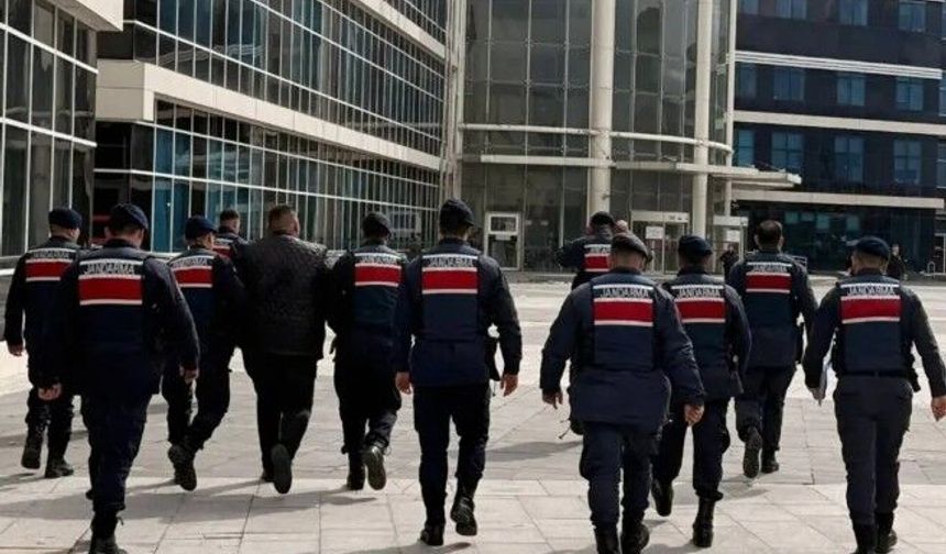 Eşini silahla vuran zanlı yakalandı