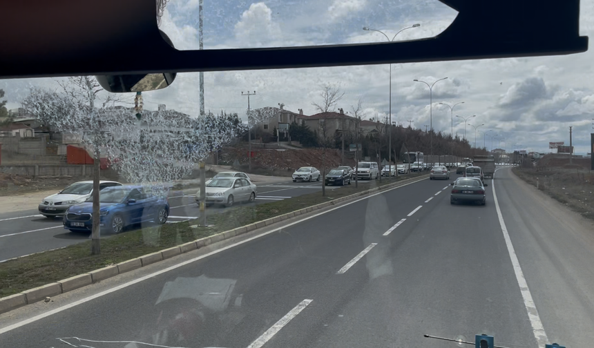 BAYRAM DÖNÜŞÜ KİLİT: KIRŞEHİR TRAFİĞİ FELÇ OLDU!