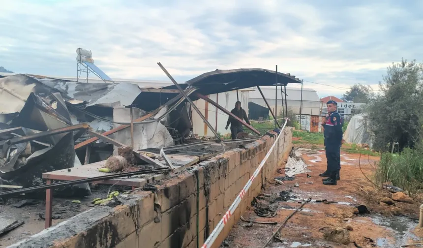 Bayram sabahı yangın faciası! 5'i çocuk 6 kişi öldü