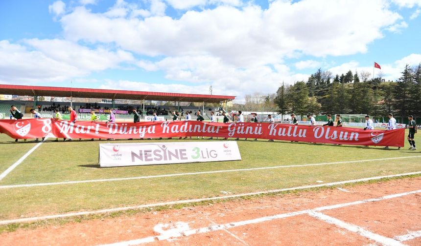 KIRŞEHİRSPOR VE MAZIDAĞI FOSFATSPOR’DAN ANLAMLI MESAJ