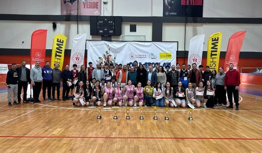 Potanın genç yıldızları sahne aldı