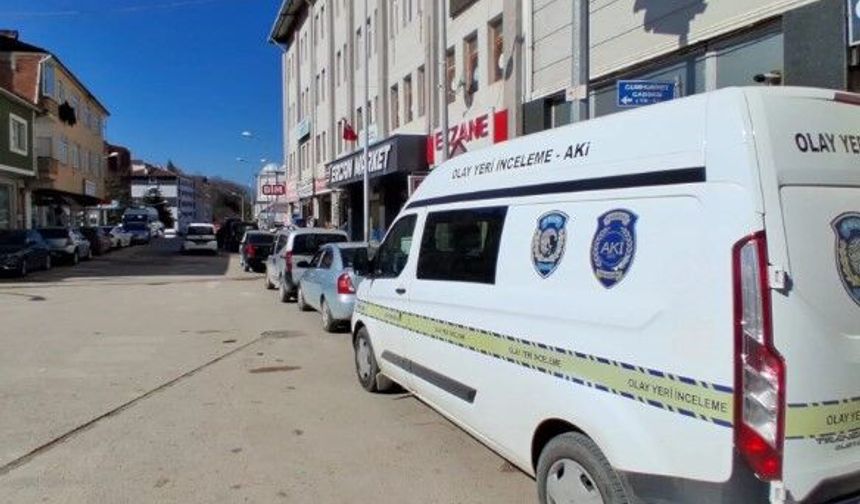 Sürücü Kursu Müdürü Odasında Ölü Bulundu