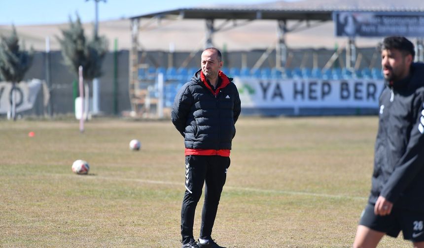 Ümit Dohman: “Kaybettiğimiz puanları telafi etmek için sahadayız”