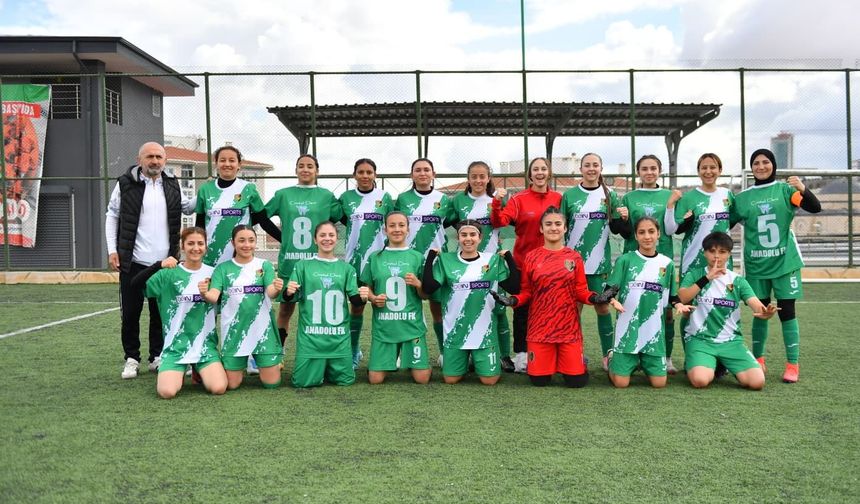 KAHRAMANMARAŞ ANADOLU SK’DAN PLAY-OFF’TA FARKLI GALİBİYET: 4-1