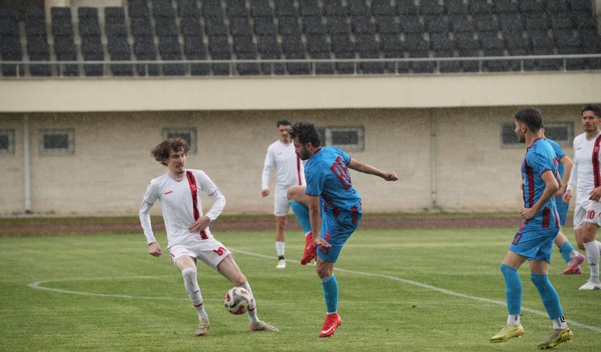 Yetişen Yıldızlar, Karadeniz’de dağıldı: 7-0