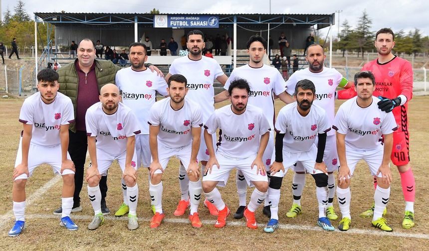 Yetişen Yıldızlar, ligin dibine demir attı