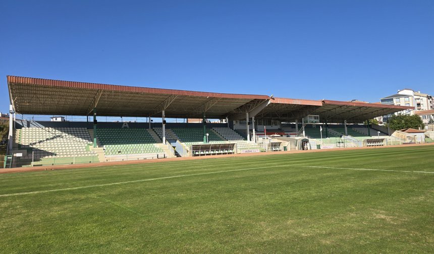 Ahi Stadyumu, Amatör maça hazır!