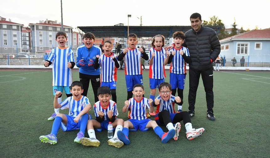 40 Şehirgücüspor, tek golle kazandı: 1-0