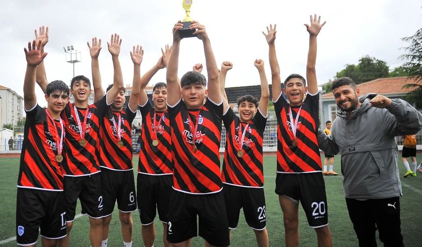 5X5 FUTBOL TURNUVASI BUGÜN BAŞLIYOR